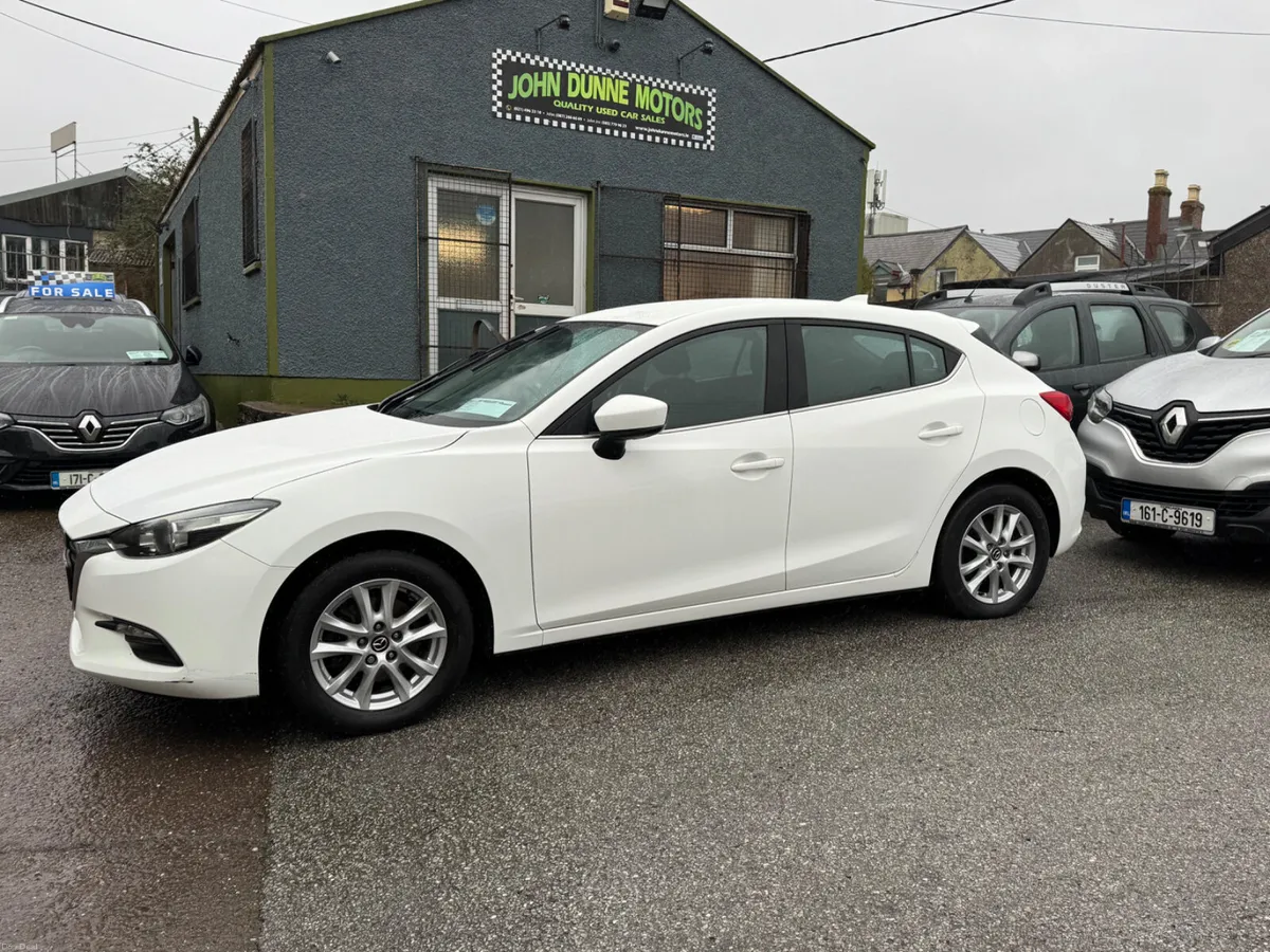 Mazda Mazda3 1.5 Diesel - Image 2