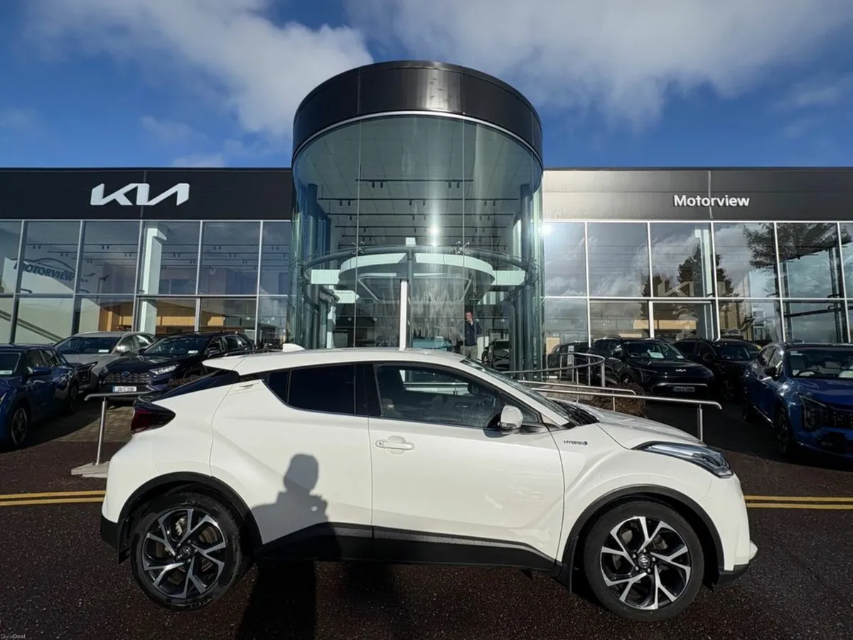 Toyota C-HR 1.8 Hybrid Sport 4DR Auto - Image 1