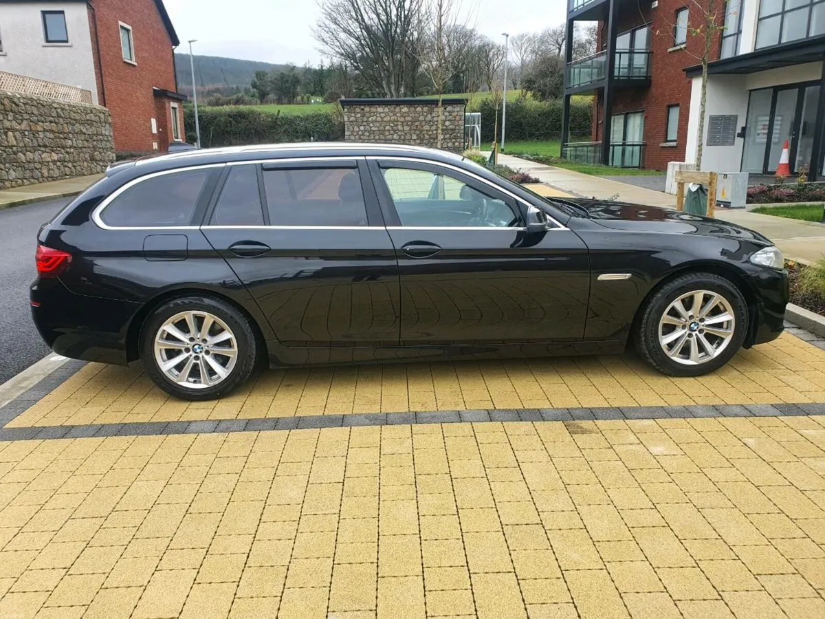2014 BMW 520 D TOURING NCT 05/26 - Image 2