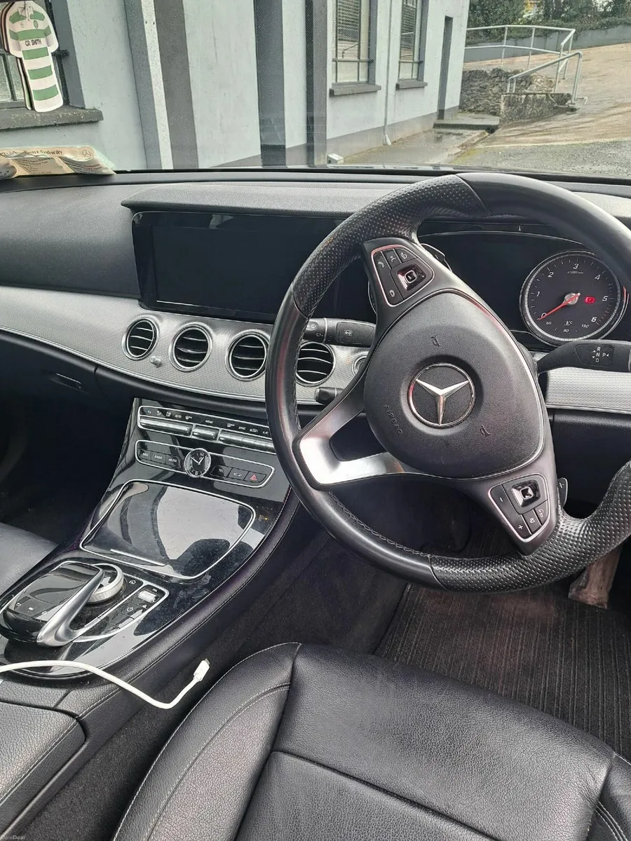 Mercedes-Benz E-Class 2017 - Image 1