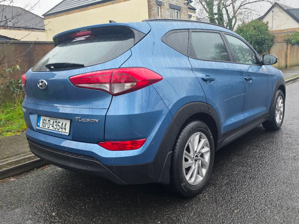 Hyundai Tucson Premium 5DR - Image 3