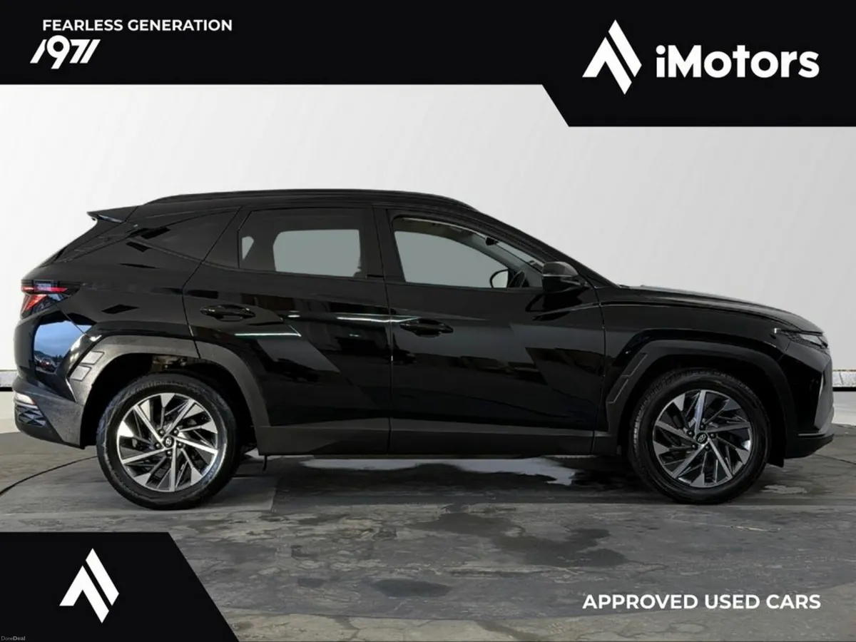 Hyundai Tucson Executive 5DR - Image 2