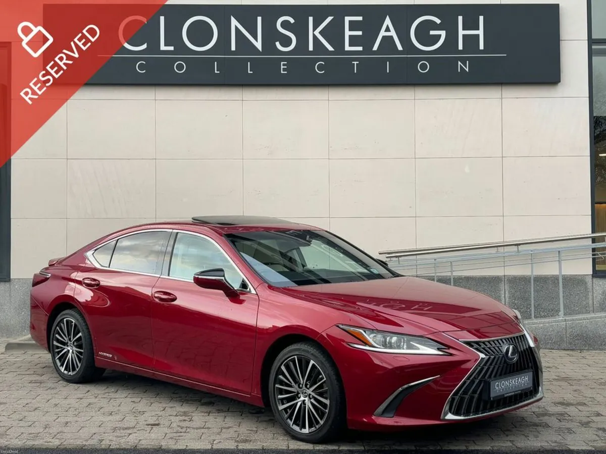 Lexus ES Dynamic 4DR Auto - Image 1