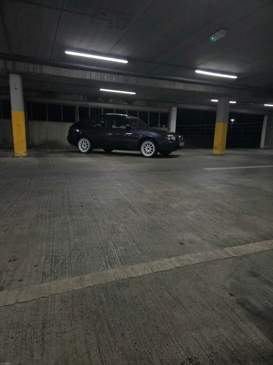 99 corolla - Image 2