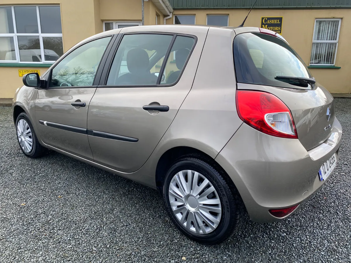 Exceptionaly Clean & Well Maintained Car - Image 4