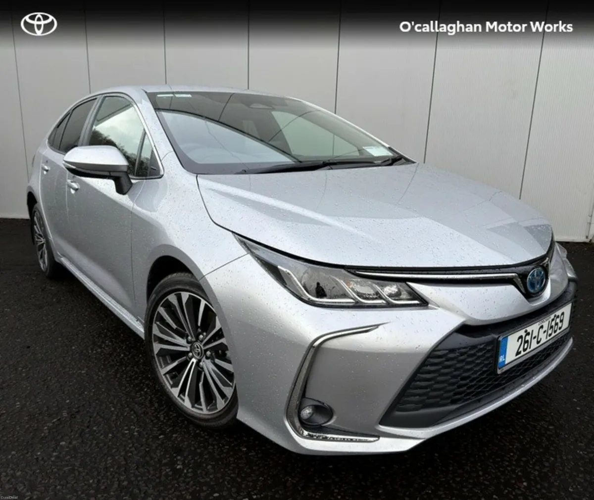 Toyota Corolla COROLLA SALOON LUNA SPORT - Image 1