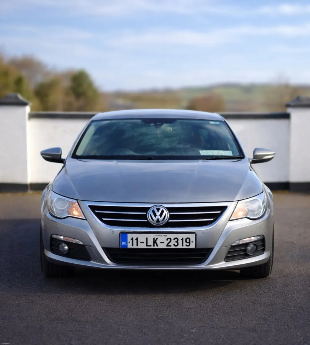 Volkswagen Passat CC - Image 2