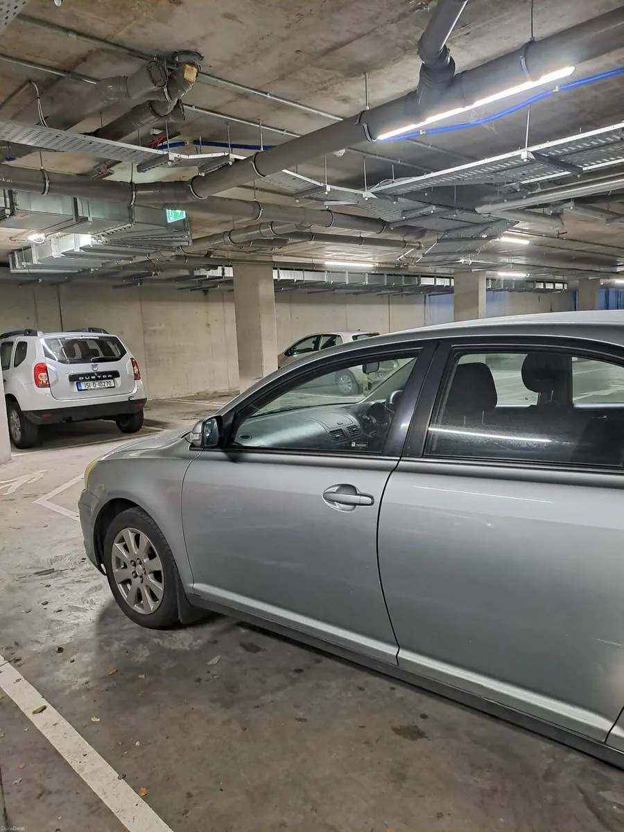 Toyota Avensis - Image 3