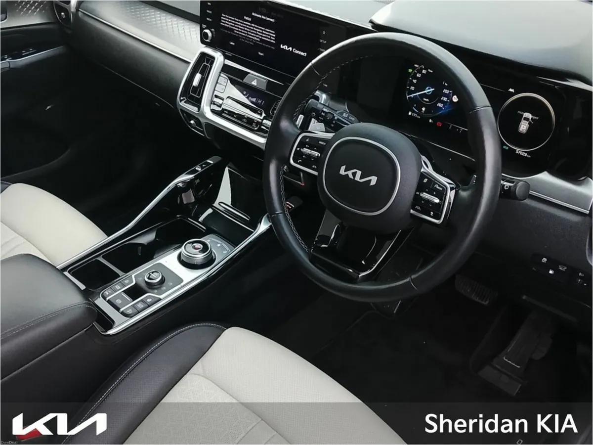 Kia Sorento 1.6 PHEV K4 4X4 7 seats - Image 2