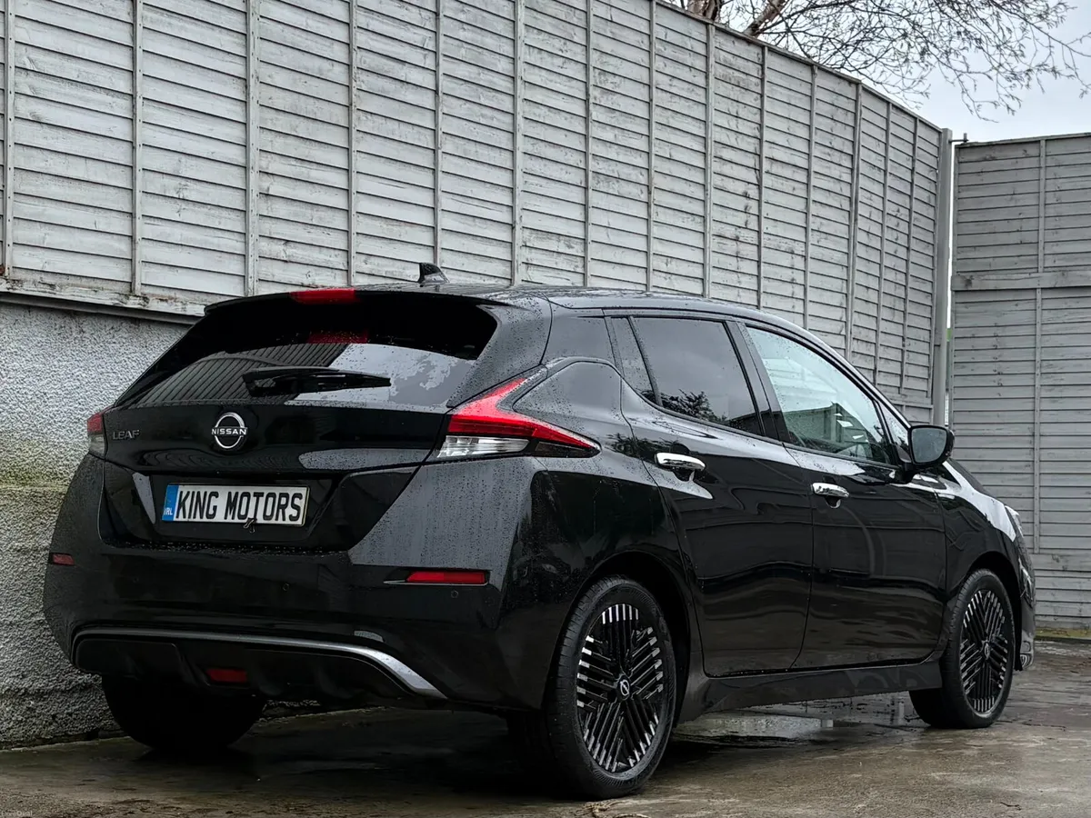 Nissan Leaf 2024 N-CONNECTA / APPLE & ANDROID AUTO - Image 3