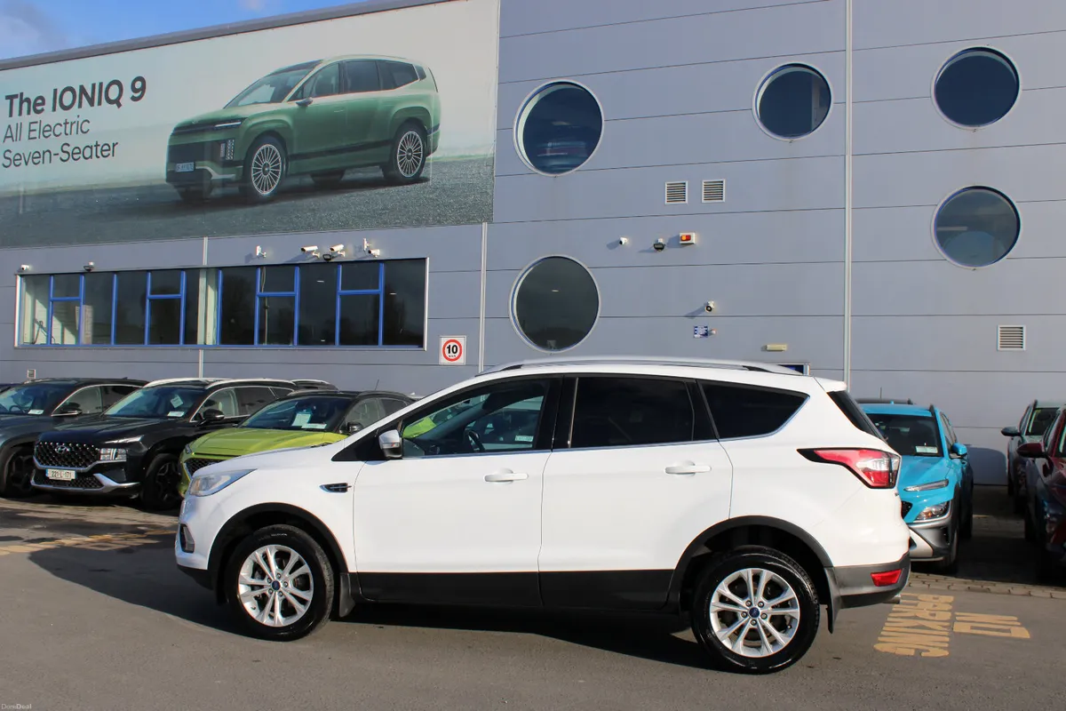 Ford Kuga 2019 - Image 2