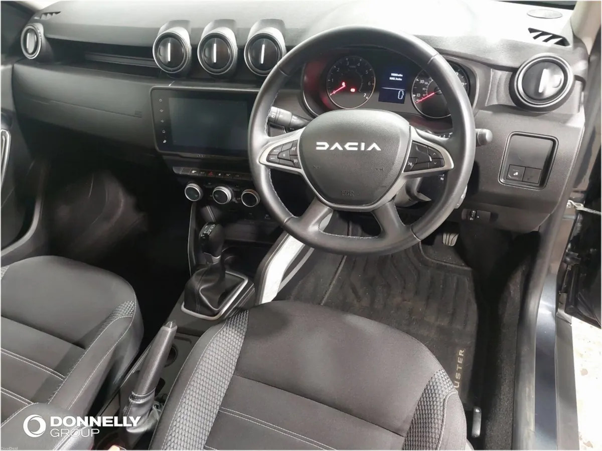 Dacia Duster Estate Journey - Image 4