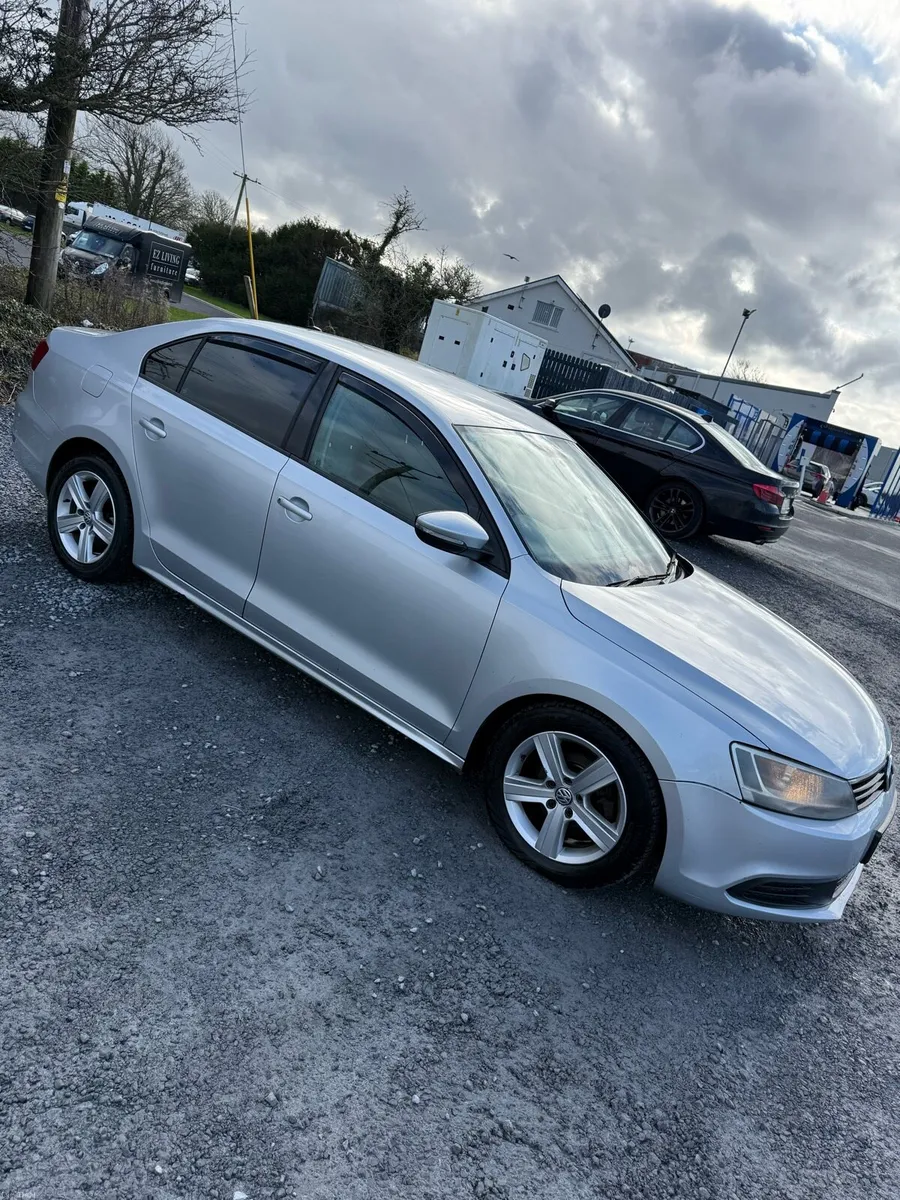 Volkswagen Jetta - Image 1