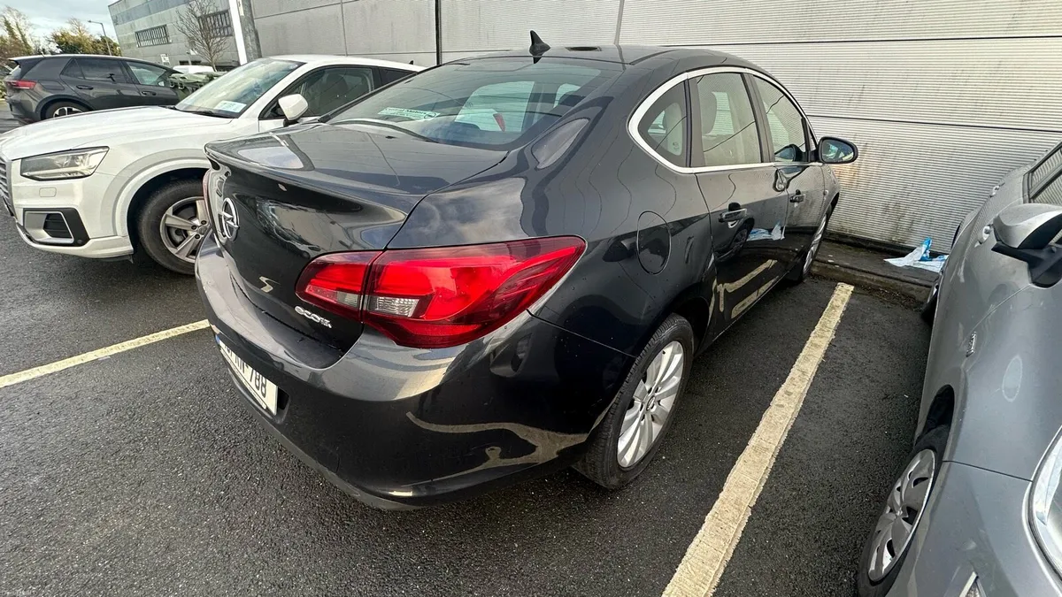 Opel Astra - Image 3