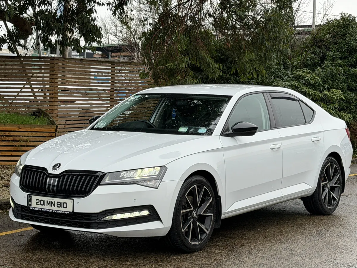 Skoda Superb 2020..Folding Mirrors..2 Keys - Image 1