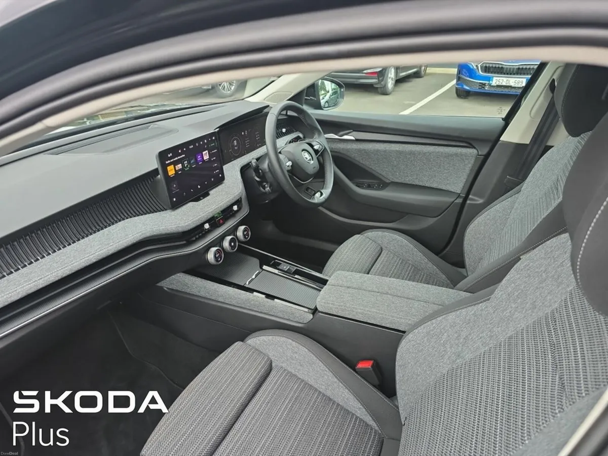 Skoda Superb 2.0 TDI 150BHP DSG SELECTION - Image 4