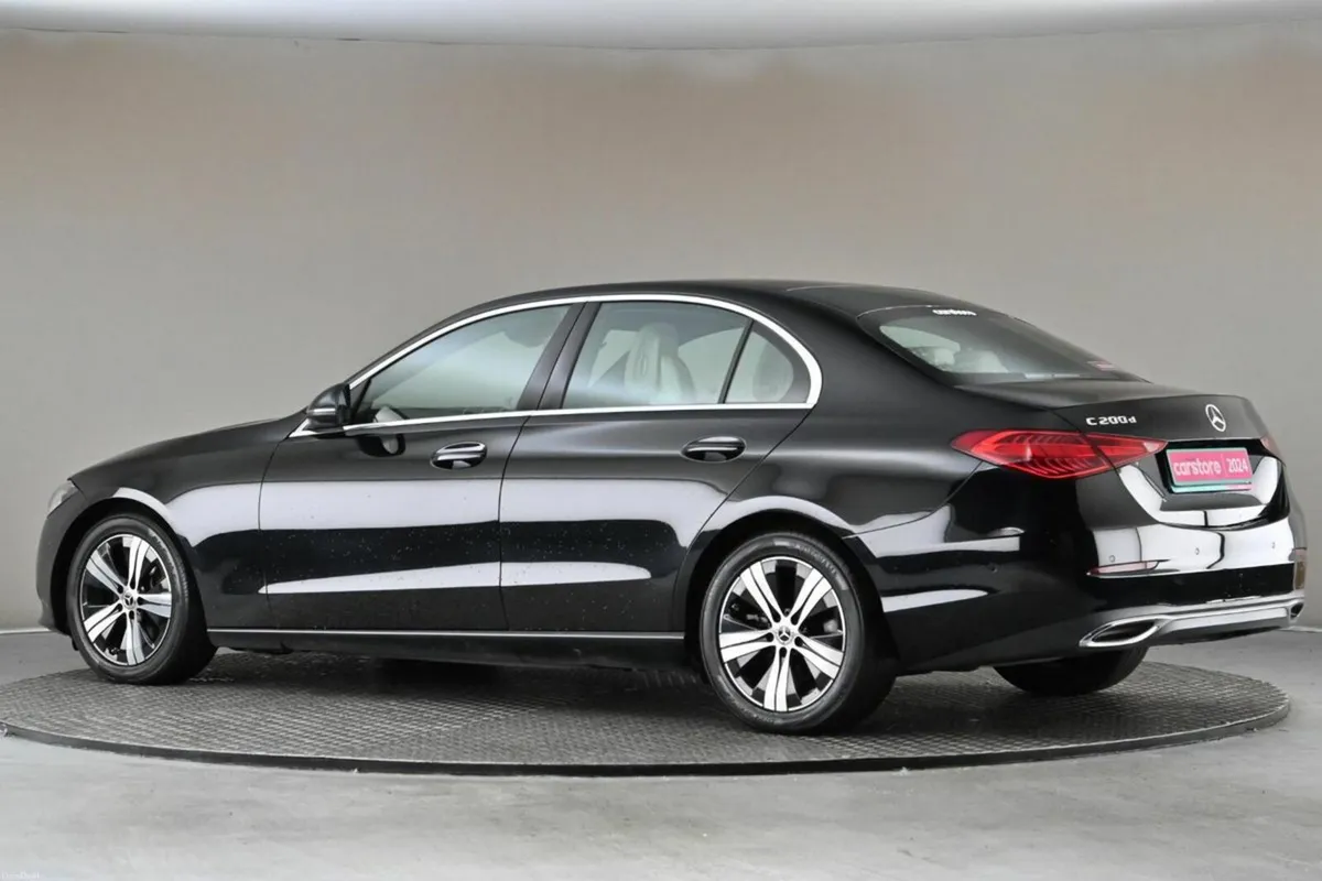Mercedes-Benz C-Class C 200D AVANTGARDE **BEIGE LE - Image 6