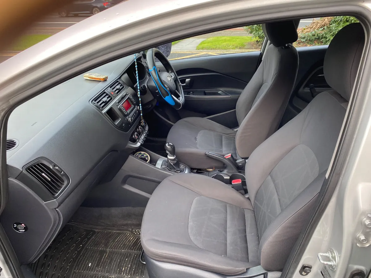 Kia Rio Diesel - €2,350 - Image 3