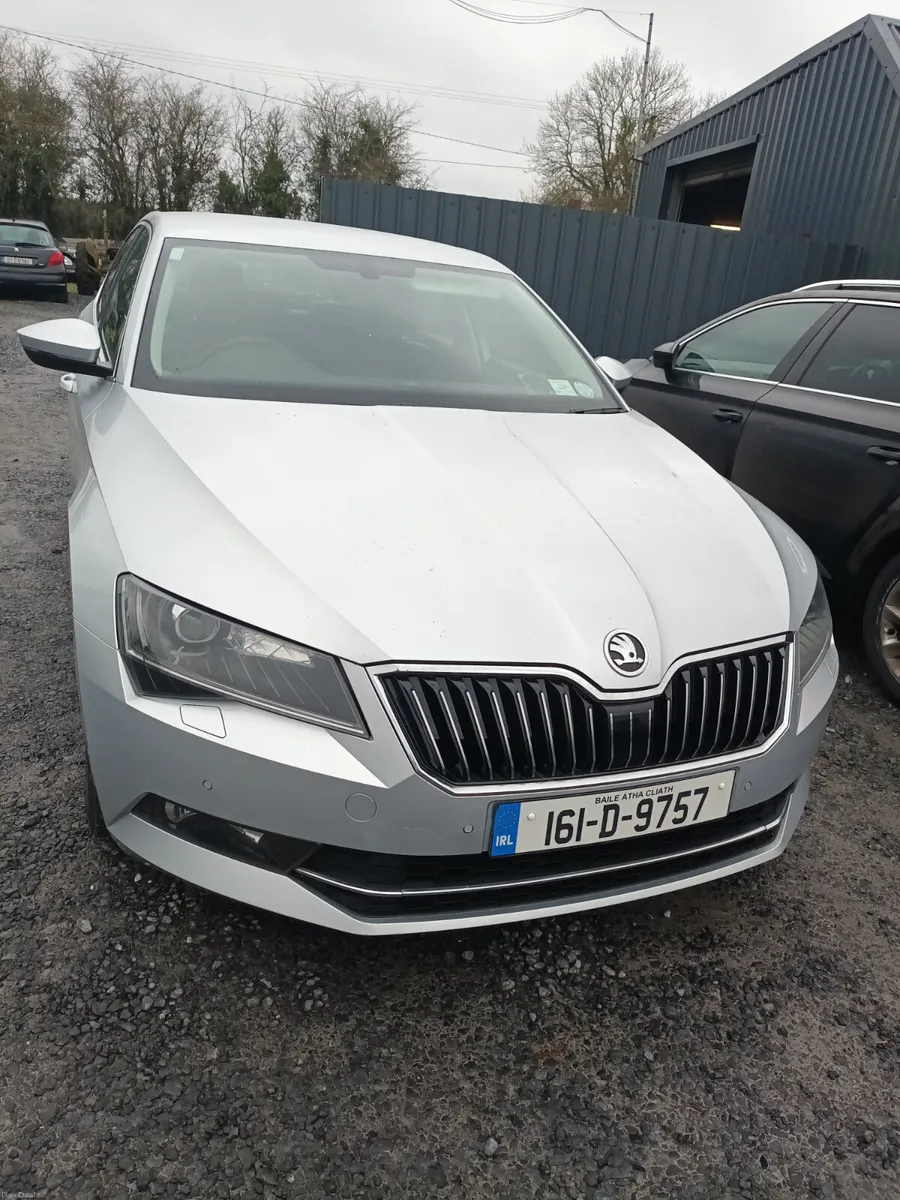 Skoda Superb 2016 - Image 1