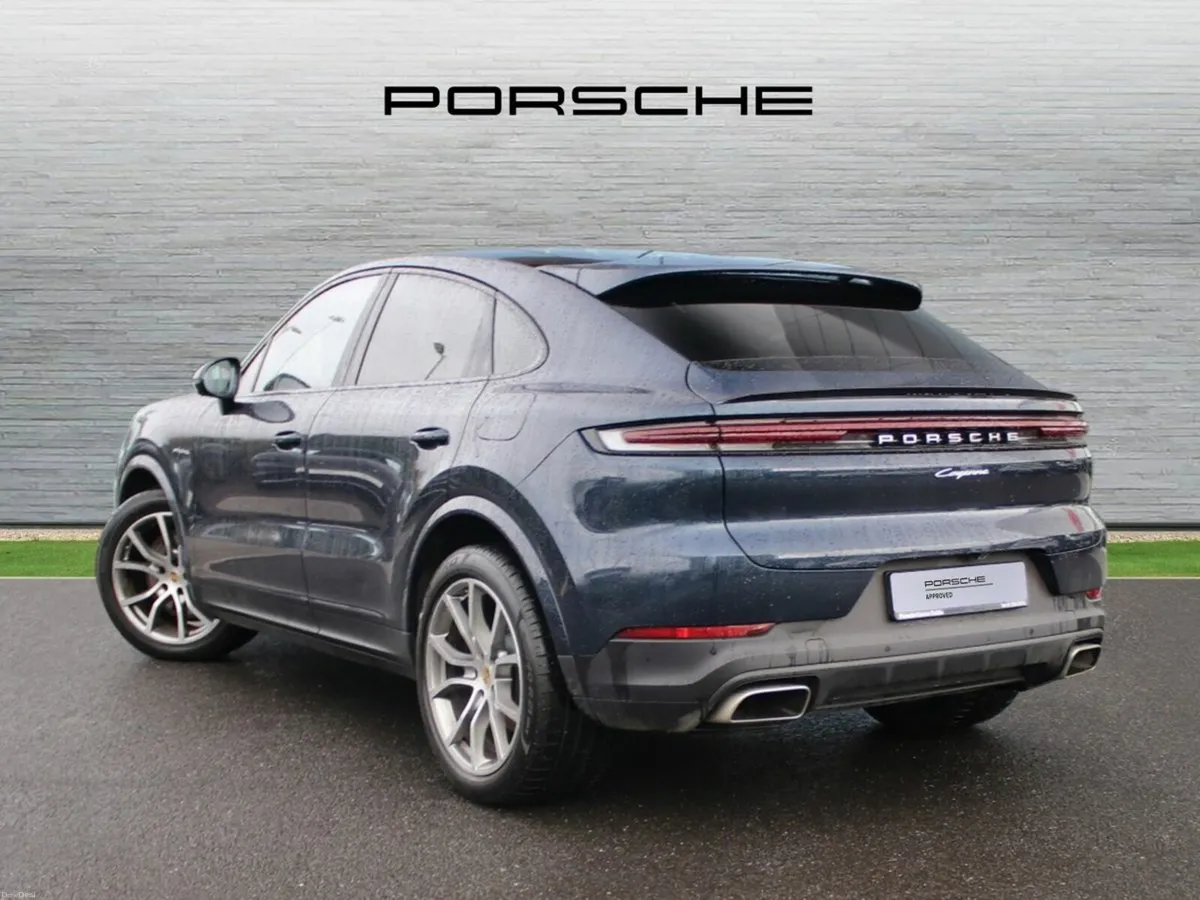 Porsche Cayenne E-Hybrid Coupe - Image 3