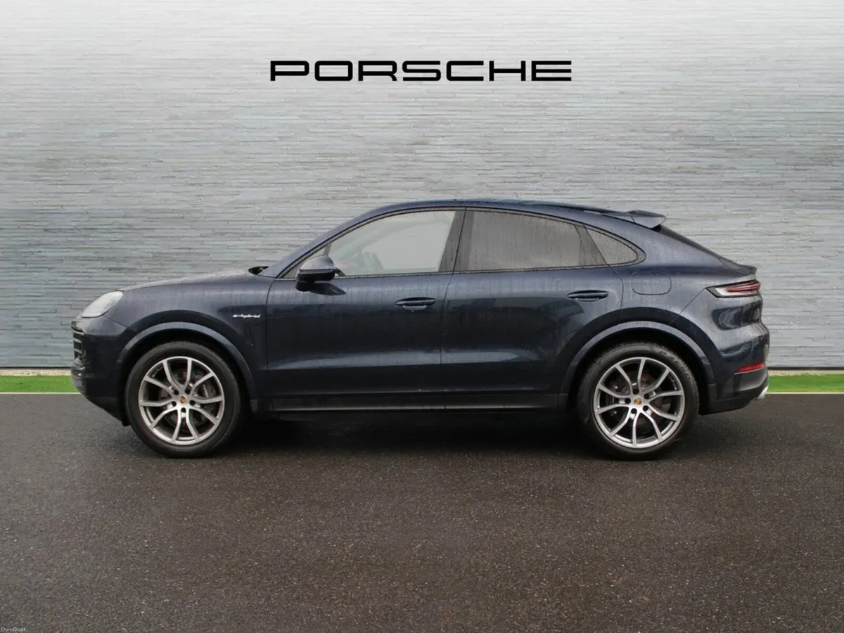 Porsche Cayenne E-Hybrid Coupe - Image 3