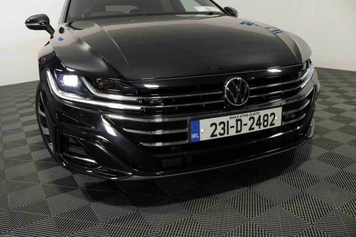 Volkswagen Arteon R LINE 2.0TDI M6F 150HP - Image 2