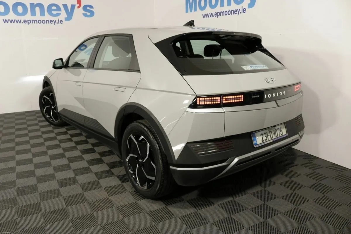 Hyundai IONIQ 5 EXECUTIVE 58 KwH EV - Image 4