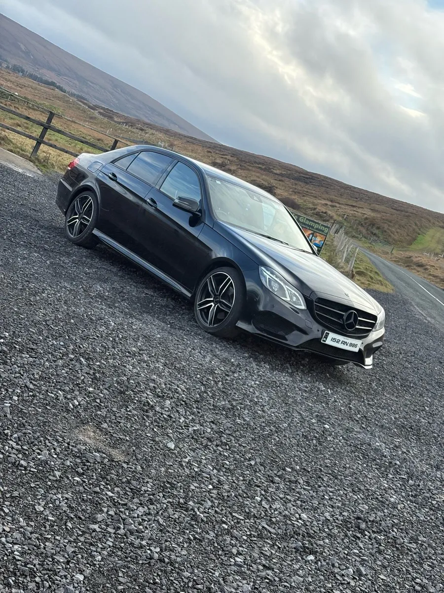 Quick sale wanted Mercedes Benz e220 - Image 2