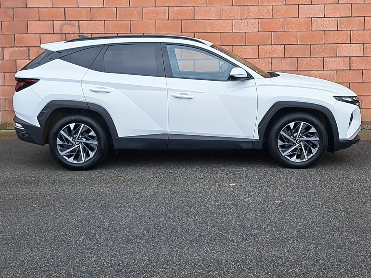 Hyundai Tucson Executive 1.6 Diesel. - Image 4