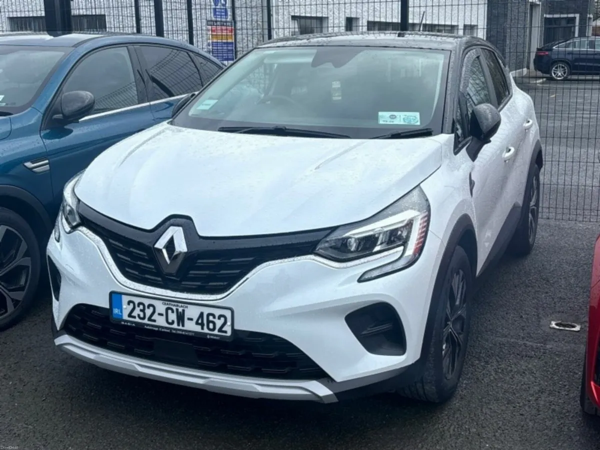 Renault Captur TCe 90 Evolution - Image 2