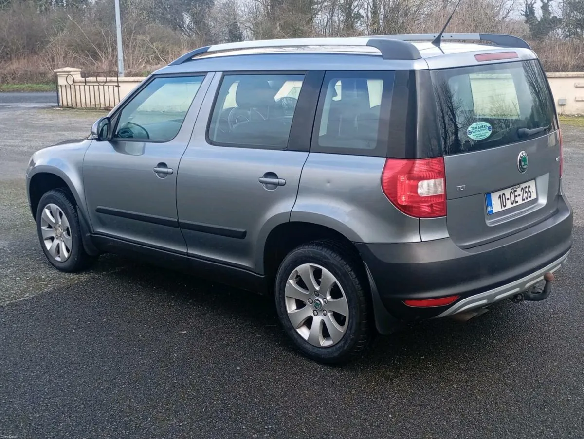 10 SKODA YETI 2.0 TDI NCT + TAX - Image 4