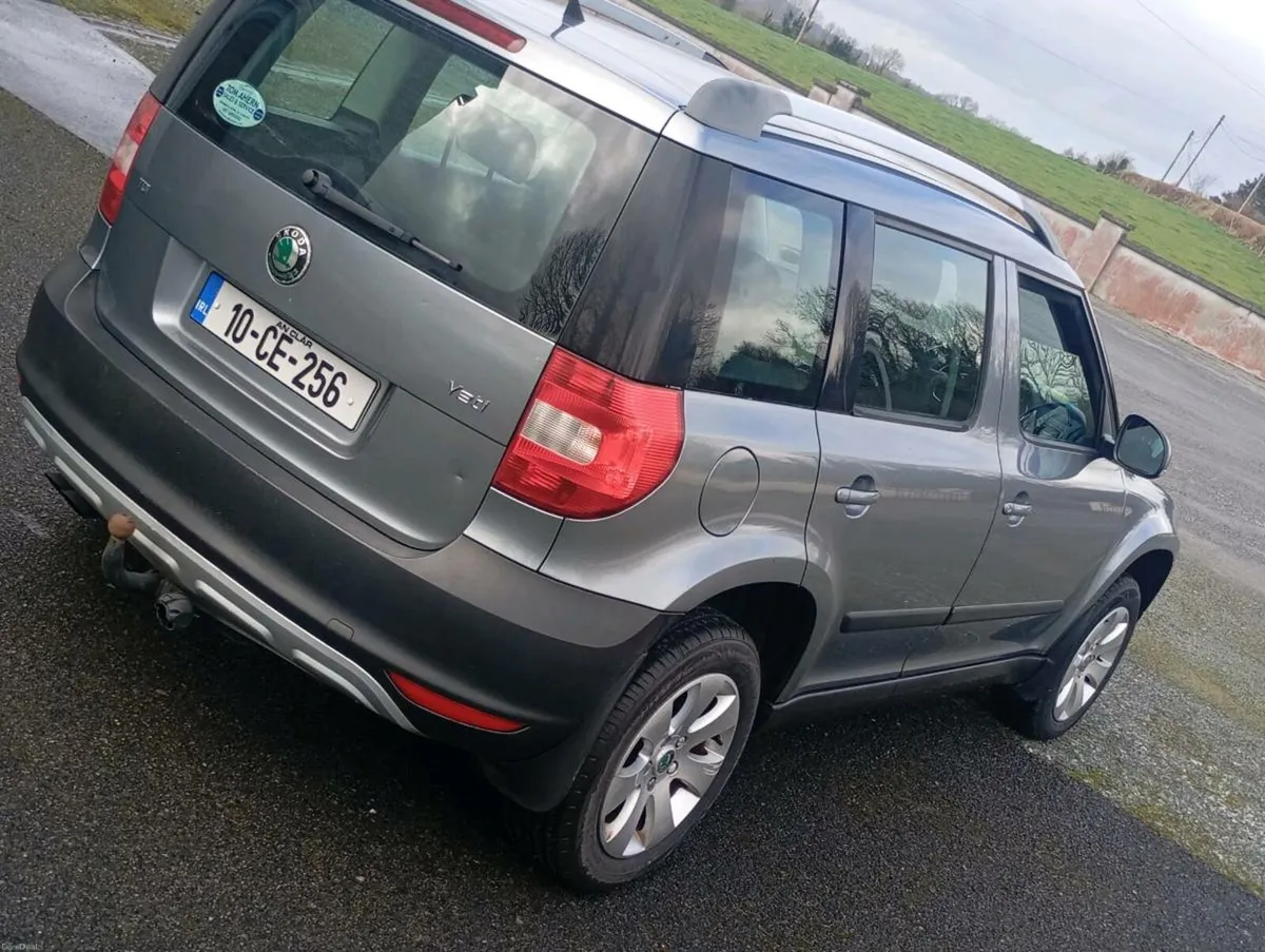 10 SKODA YETI 2.0 TDI NCT + TAX - Image 3