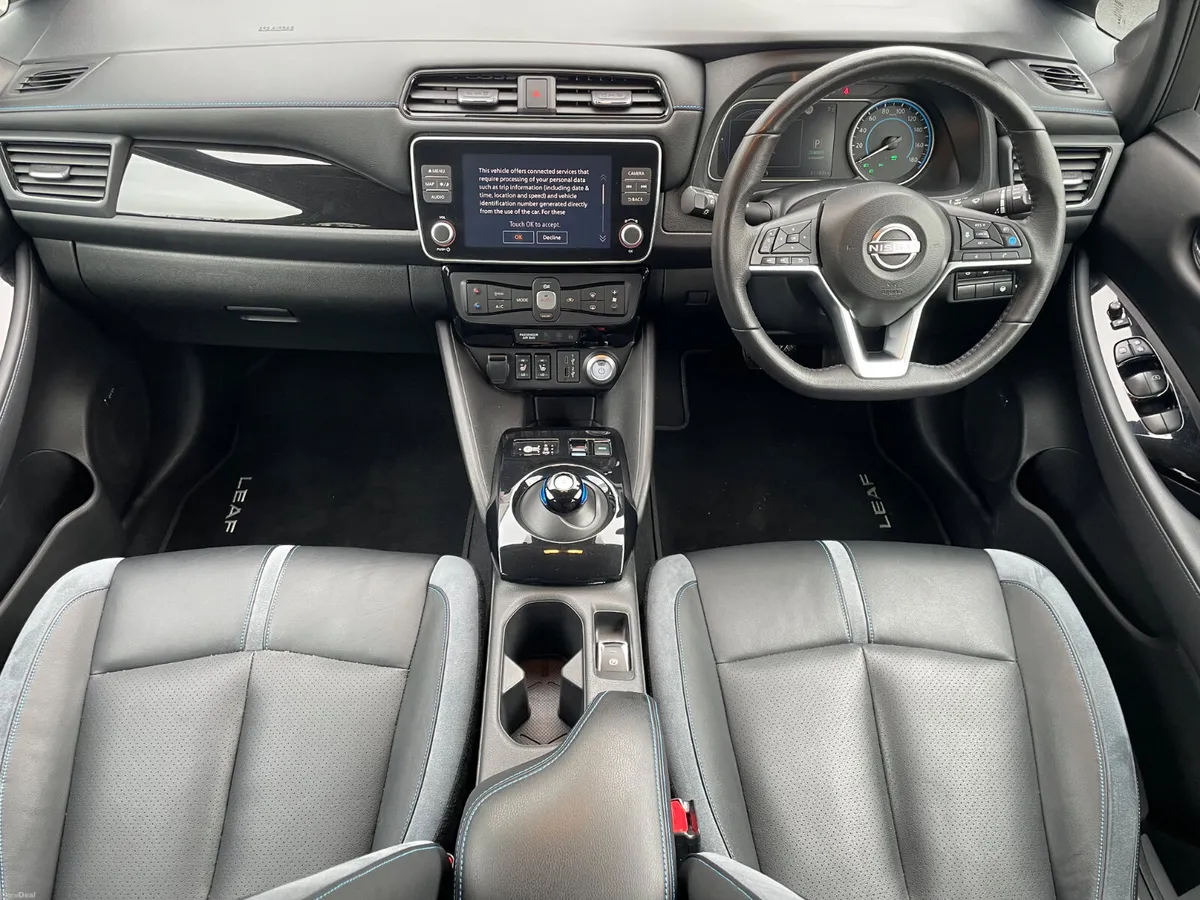 40KW-SVE-APPLE PLAY-120TAX-HEATED LEATHER - Image 3