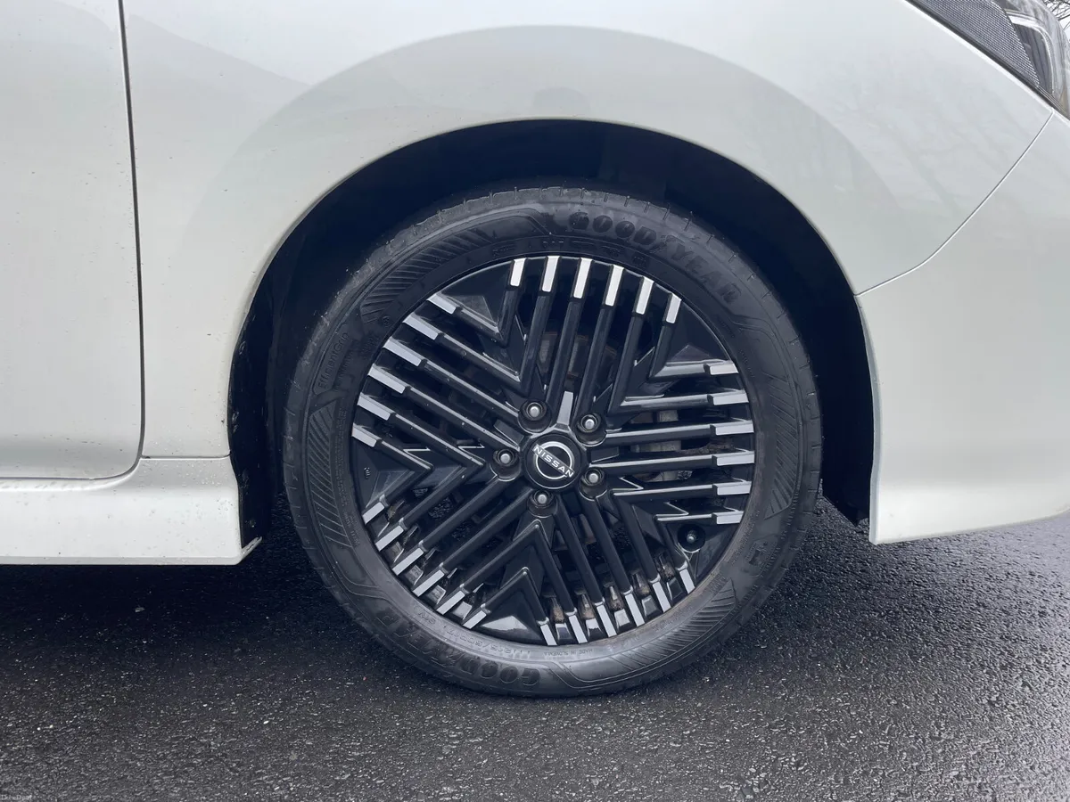 40KW-SVE-APPLE PLAY-120TAX-HEATED LEATHER - Image 2