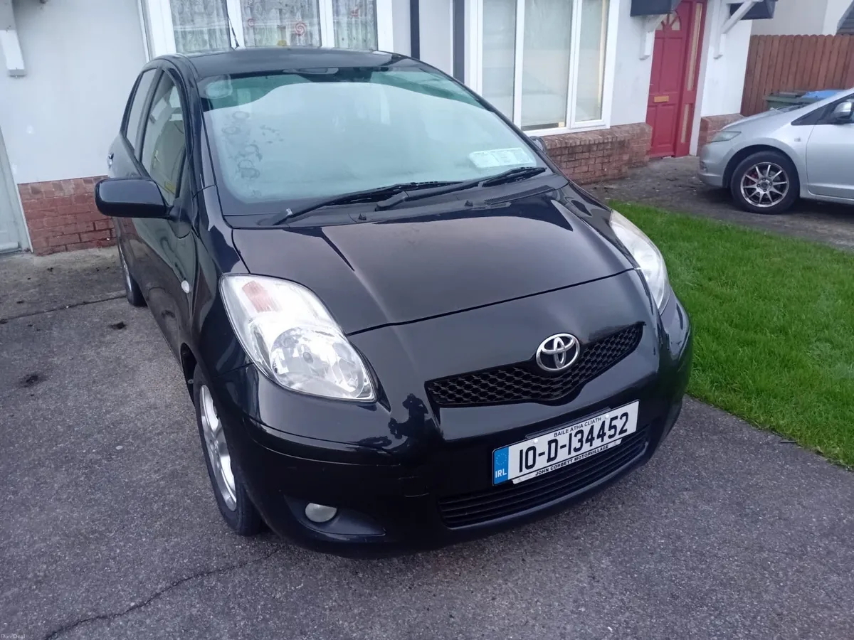 Toyota Yaris - Image 1