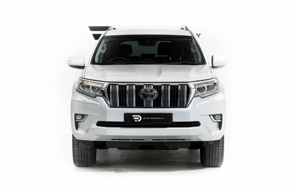 Toyota Land Cruiser 2018 NI Car - Image 2