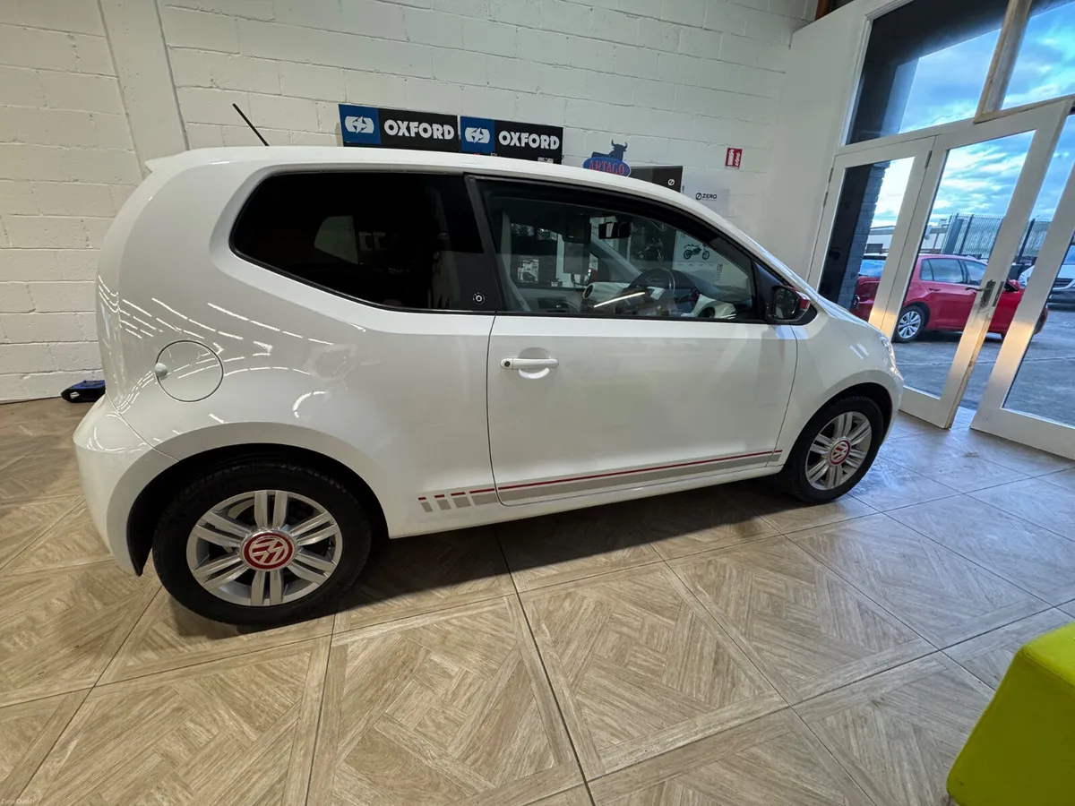 2017 VW Up! Beats Edition 1.0 Automatic - Image 3