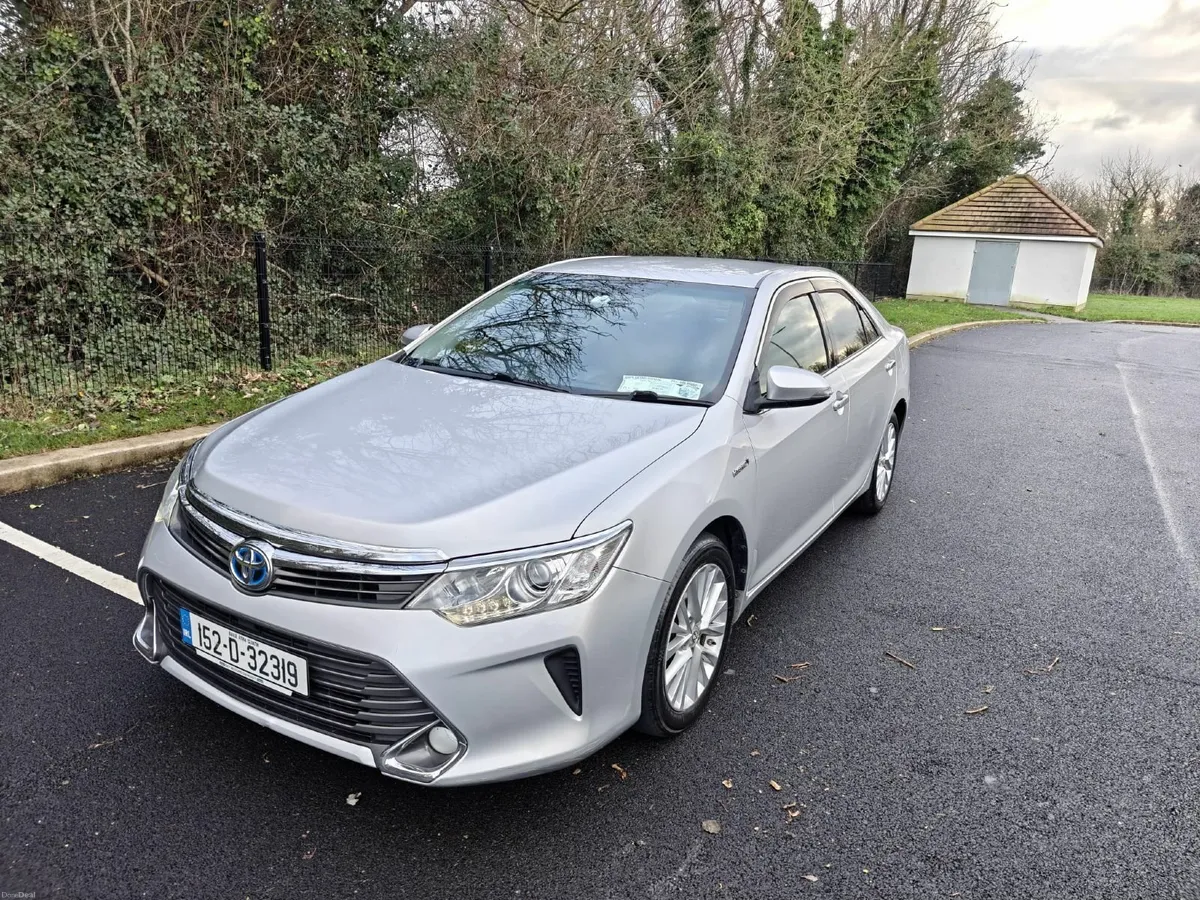 Toyota Camry 2015 - Image 1