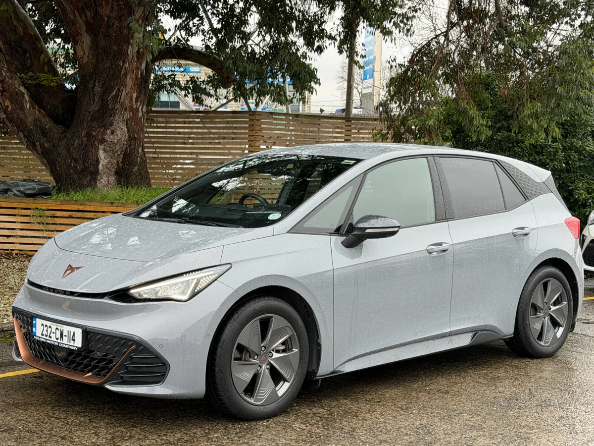 Cupra Born 2023..58KWH..Keyless Entry..2 Keys - Image 3