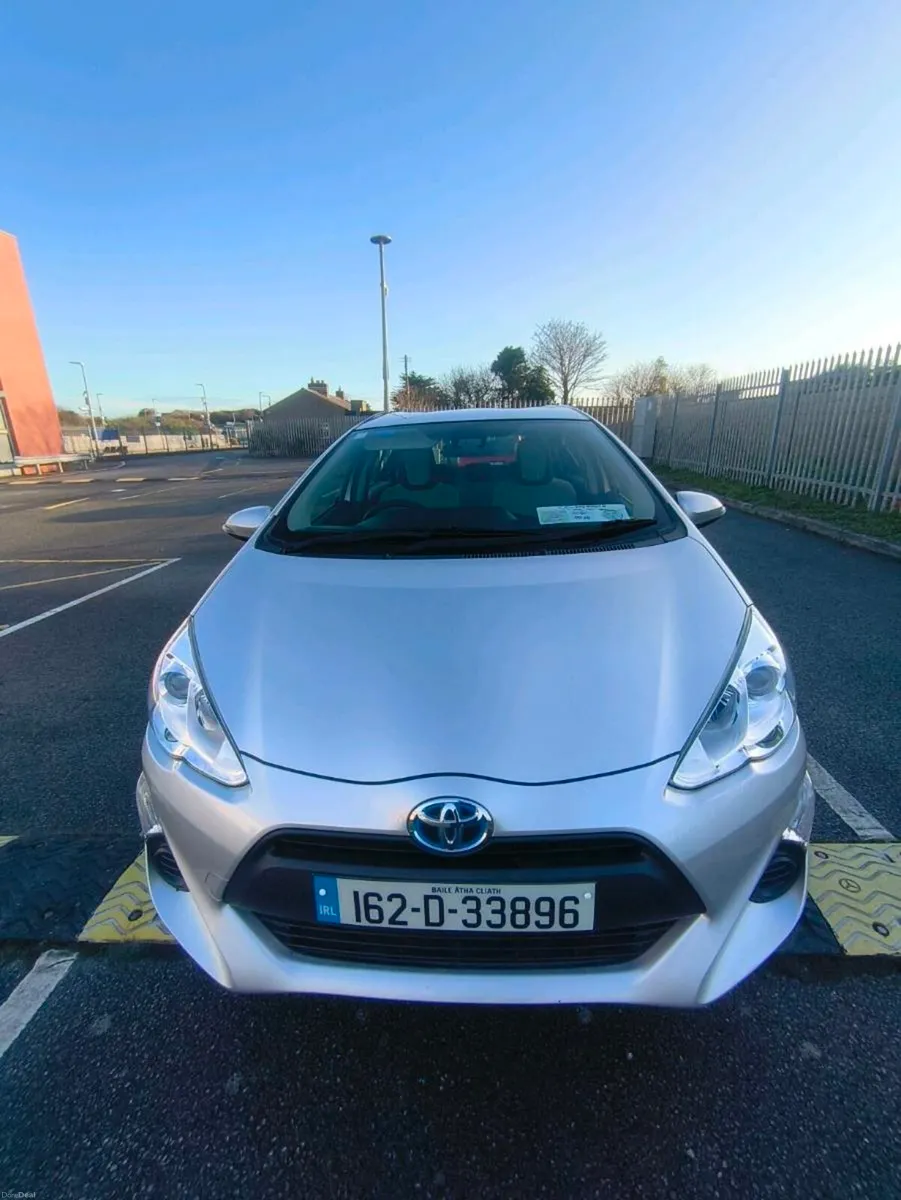 Toyota Aqua - Image 2