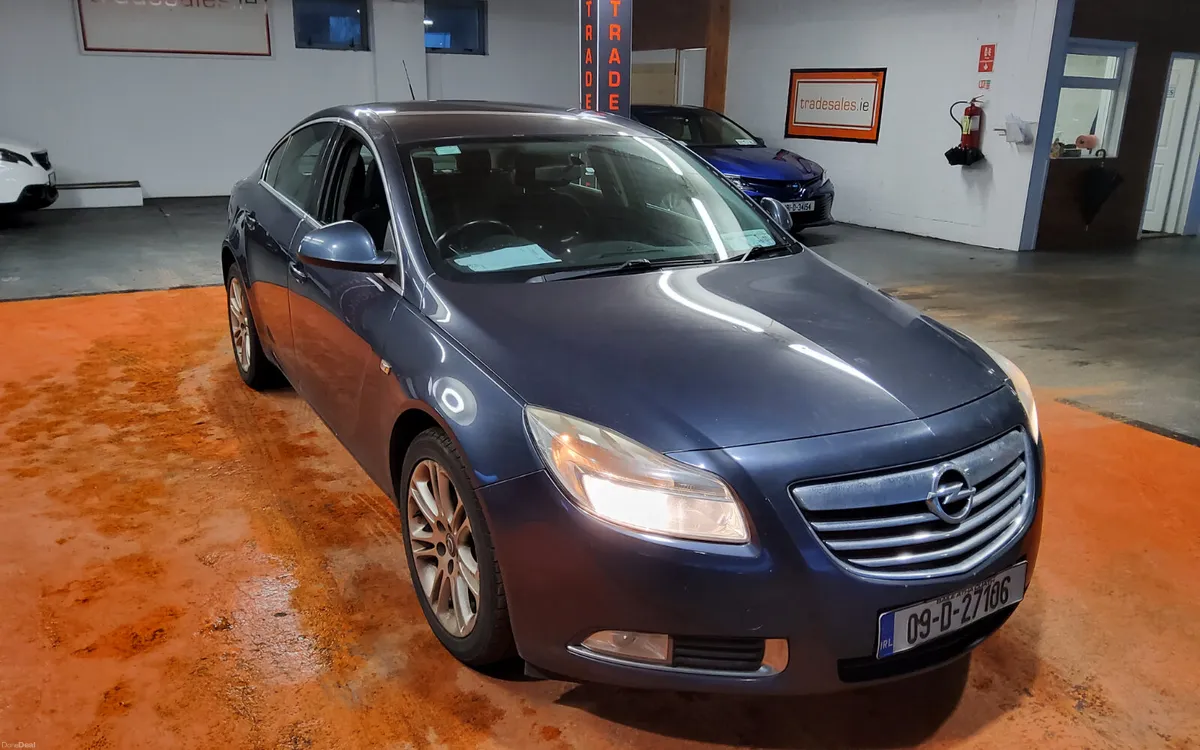 Opel Insignia 2009 - Image 1