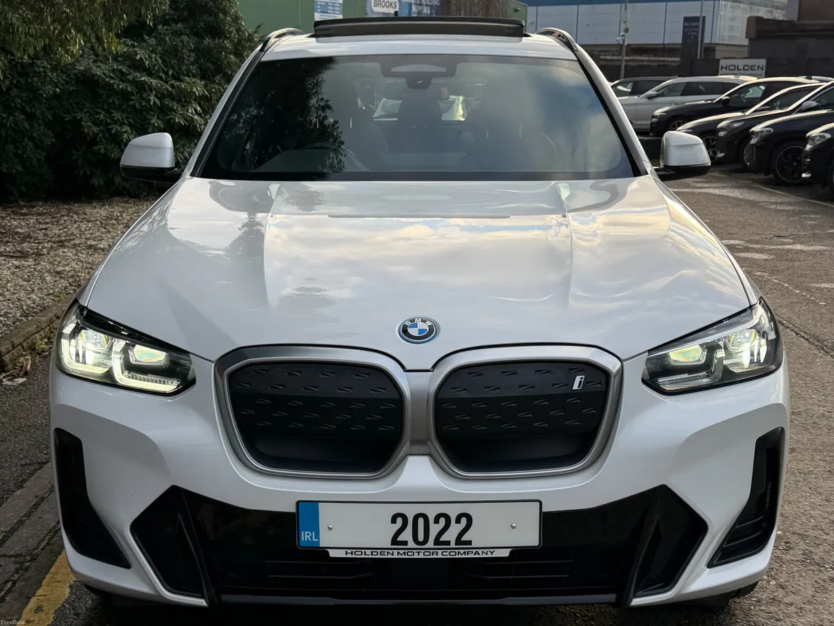 BMW iX3 2022..M-Sport..Panoramic Roof..2 Keys