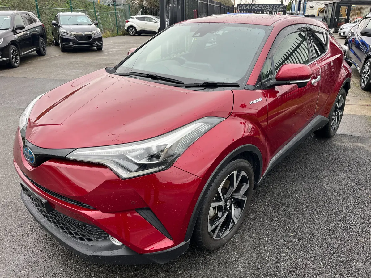 TOYOTA C-HR 2018, 1.8 HYBRID AUTO LOW KM HIGH SPEC - Image 3