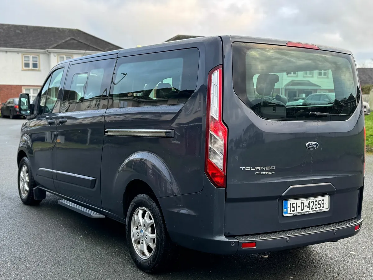 €10950 Ford Tourneo 2015 2.2 Diesel 9 Seater - Image 4