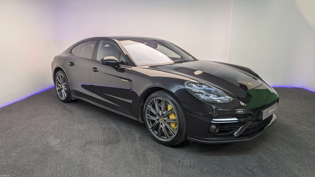 Porsche Panamera Turbo S PHEV - Image 1