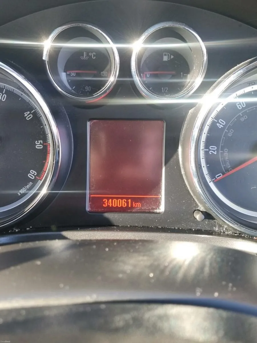 Vauxhaull Insignia - Image 1