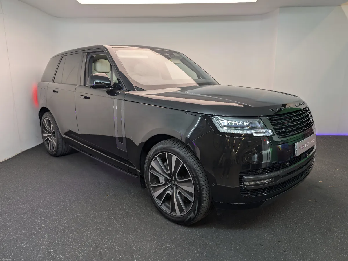 Range Rover 460ps PHEV -SV Wheels-Sidesteps - Image 1