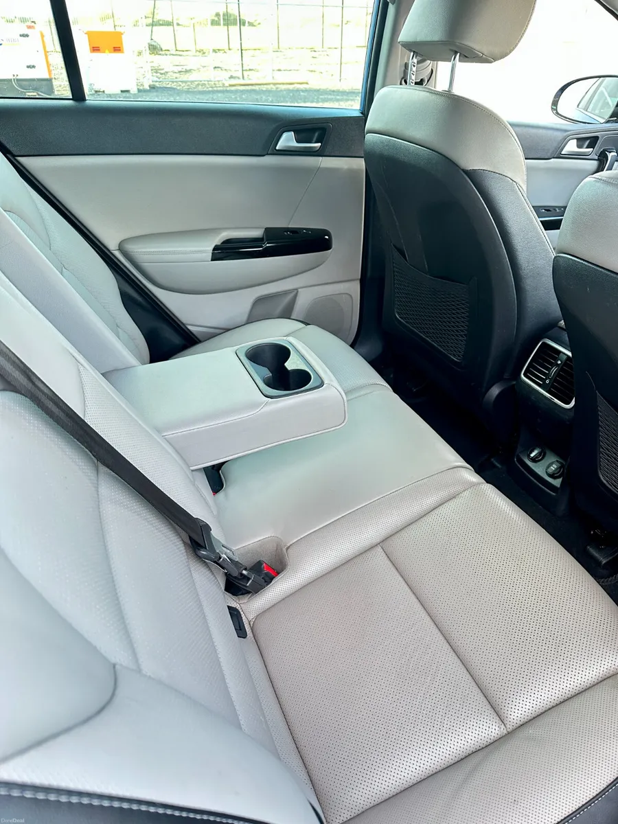 2019 Kia Sportage | One Owner | 94,000km - Image 4