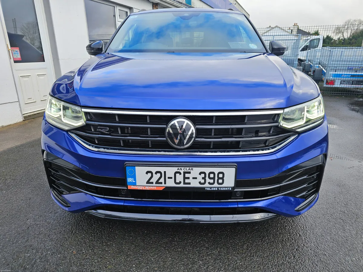 2022 Volkswagen Tiguan 2.0Tdi R-Line Black Edition - Image 4
