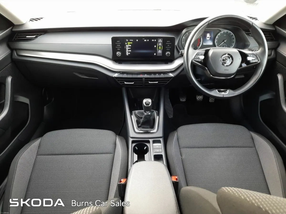 Skoda Octavia OCTAVIA AMB 1.0TSI 110HP - Image 3